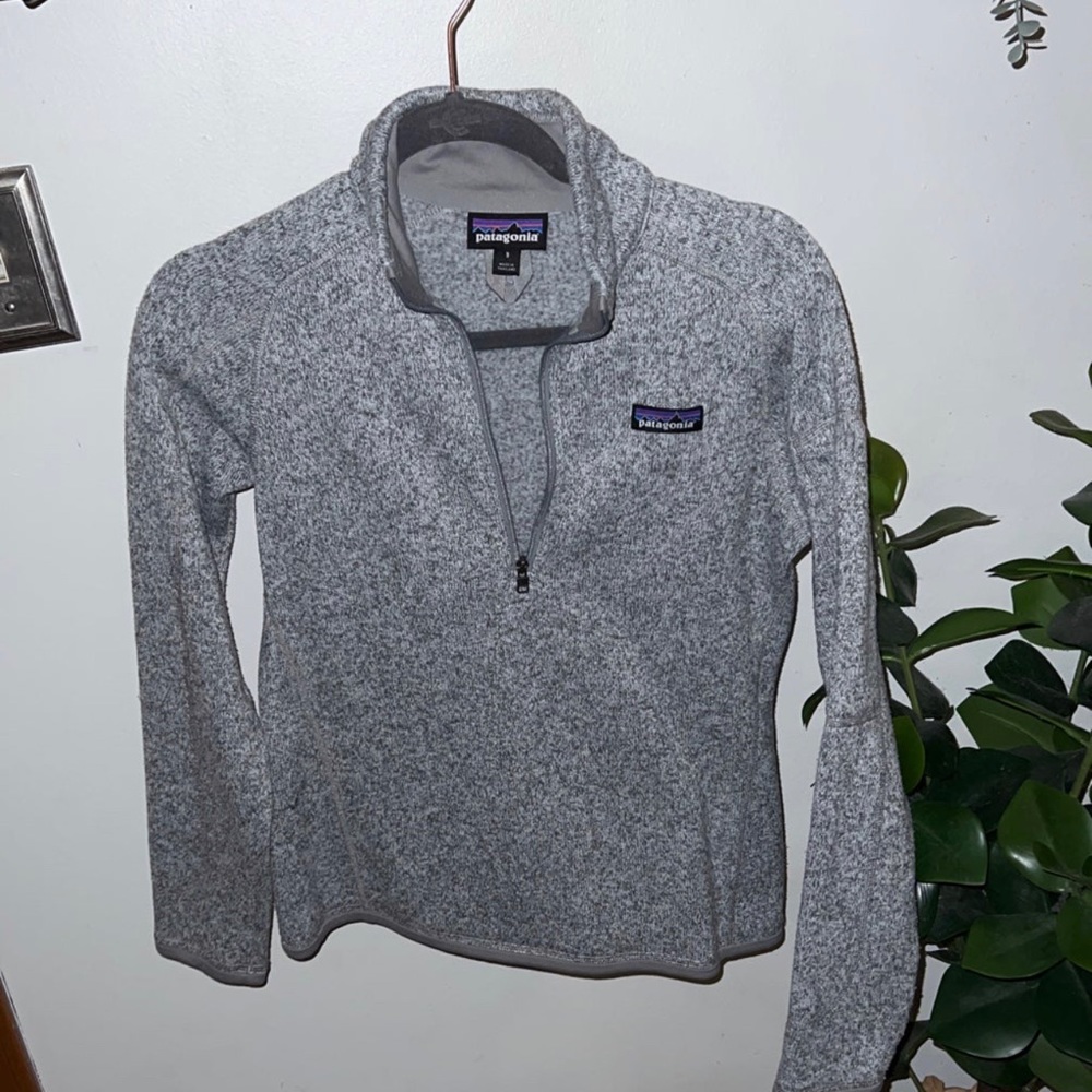 Patagonia Quarter Zip Sweater- Grey- Size Small